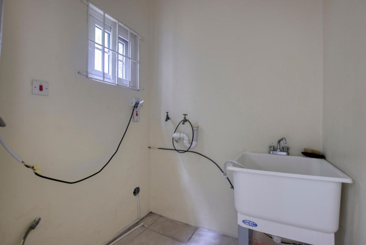 Eleventh image of Apt 6a-23 Hill Road, Norbrook in Kingston 8, St. Andrew, Jamaica - property is For Sale