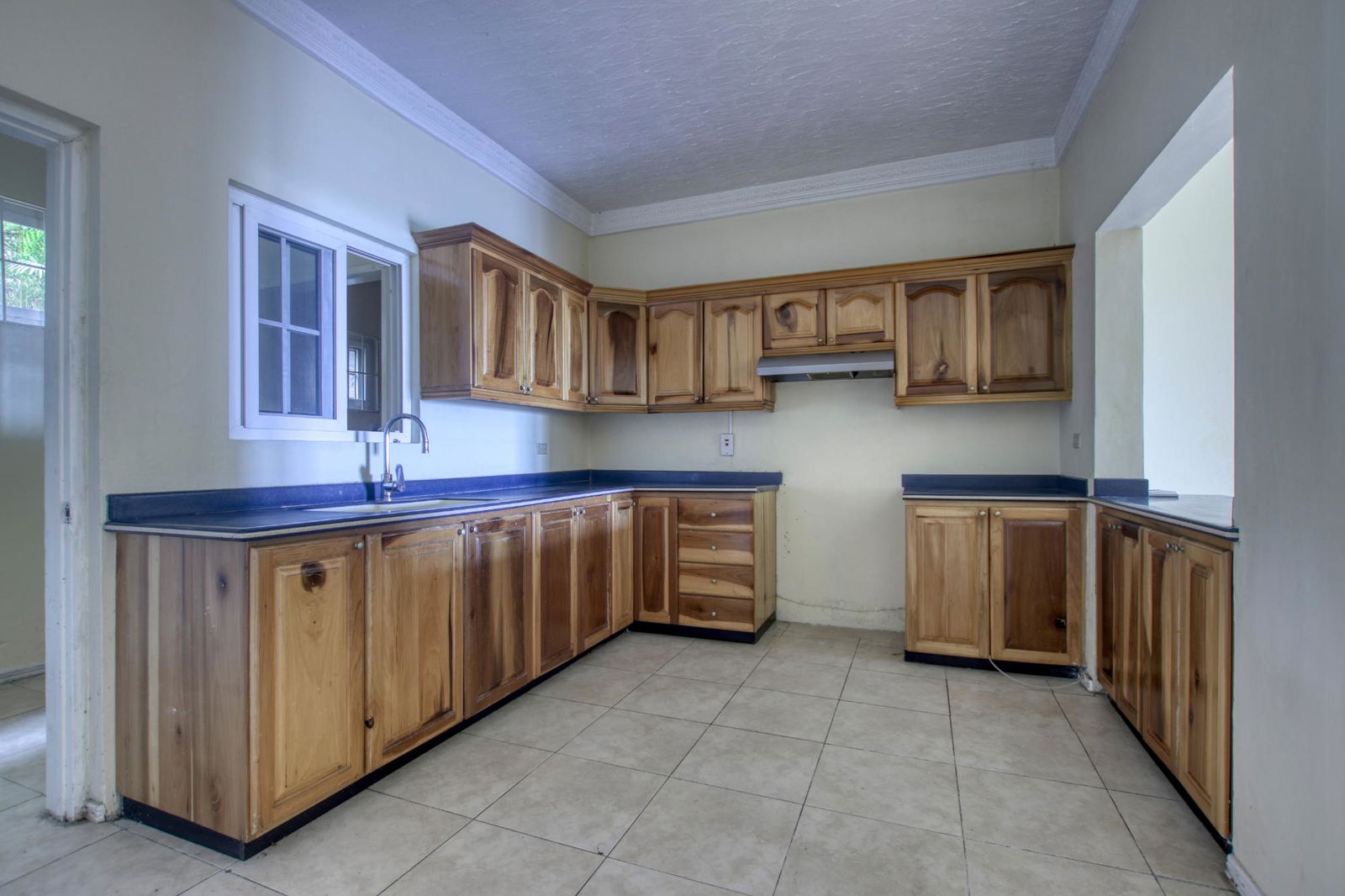 Tenth image of Apt 6a-23 Hill Road, Norbrook in Kingston 8, St. Andrew, Jamaica - property is For Sale