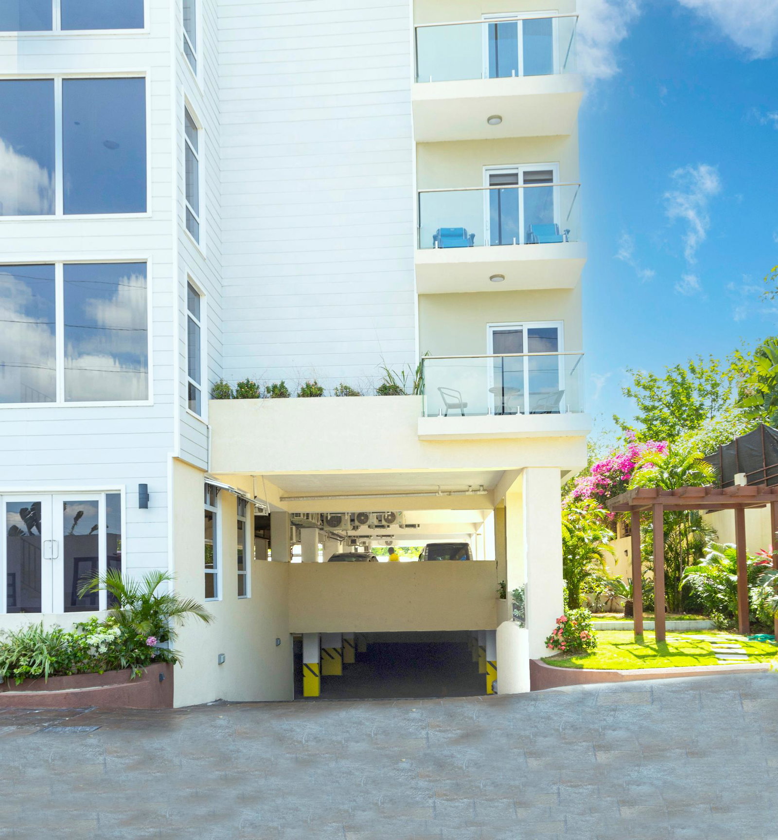 Second image of 304-22a East Kings House Road in Kingston 6, St. Andrew, Jamaica - property is For Sale