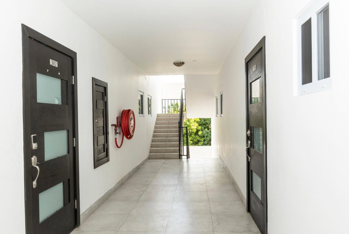 Third image of 304-22a East Kings House Road in Kingston 6, St. Andrew, Jamaica - property is For Sale