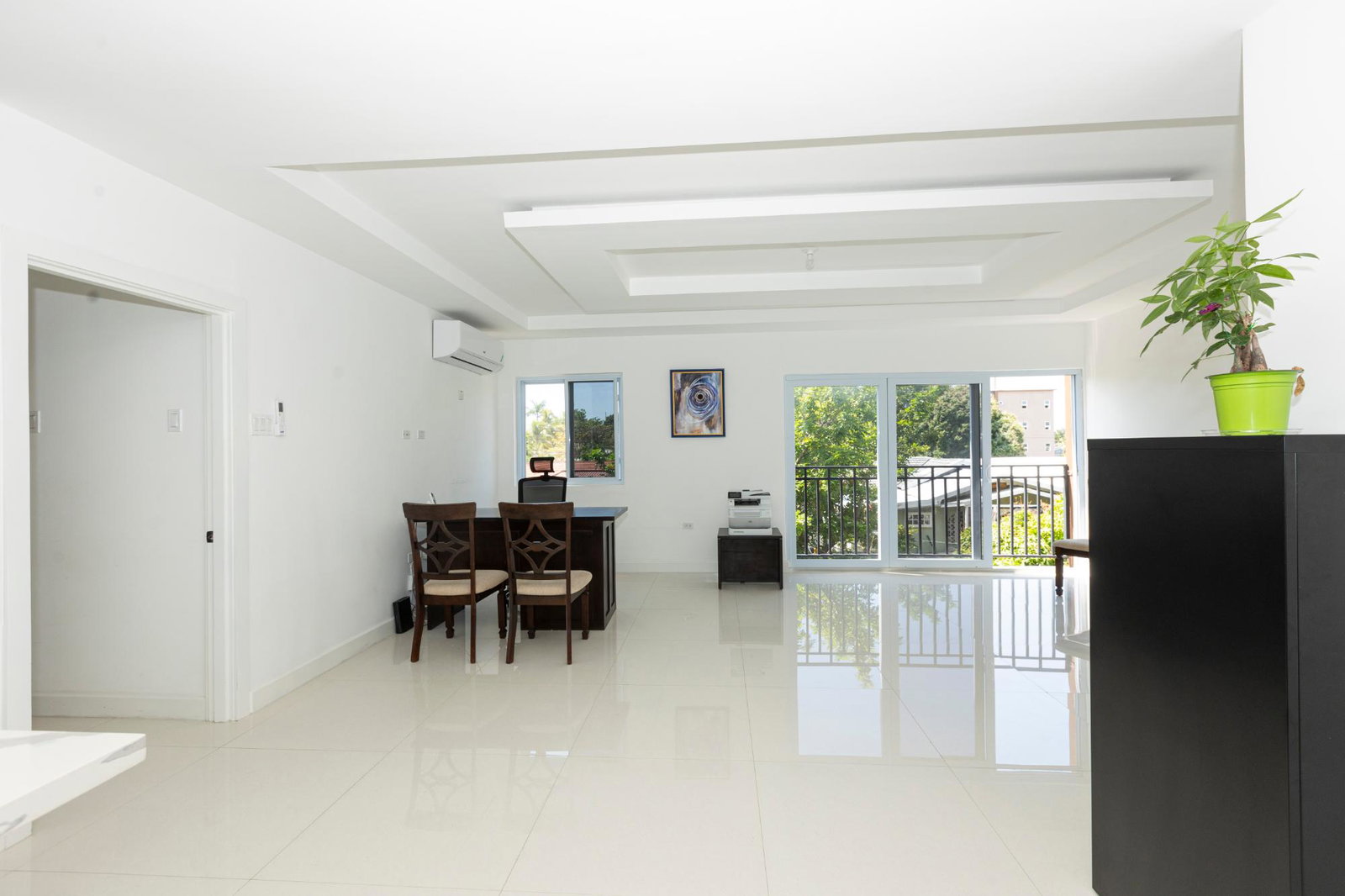 Seventh image of 304-22a East Kings House Road in Kingston 6, St. Andrew, Jamaica - property is For Sale