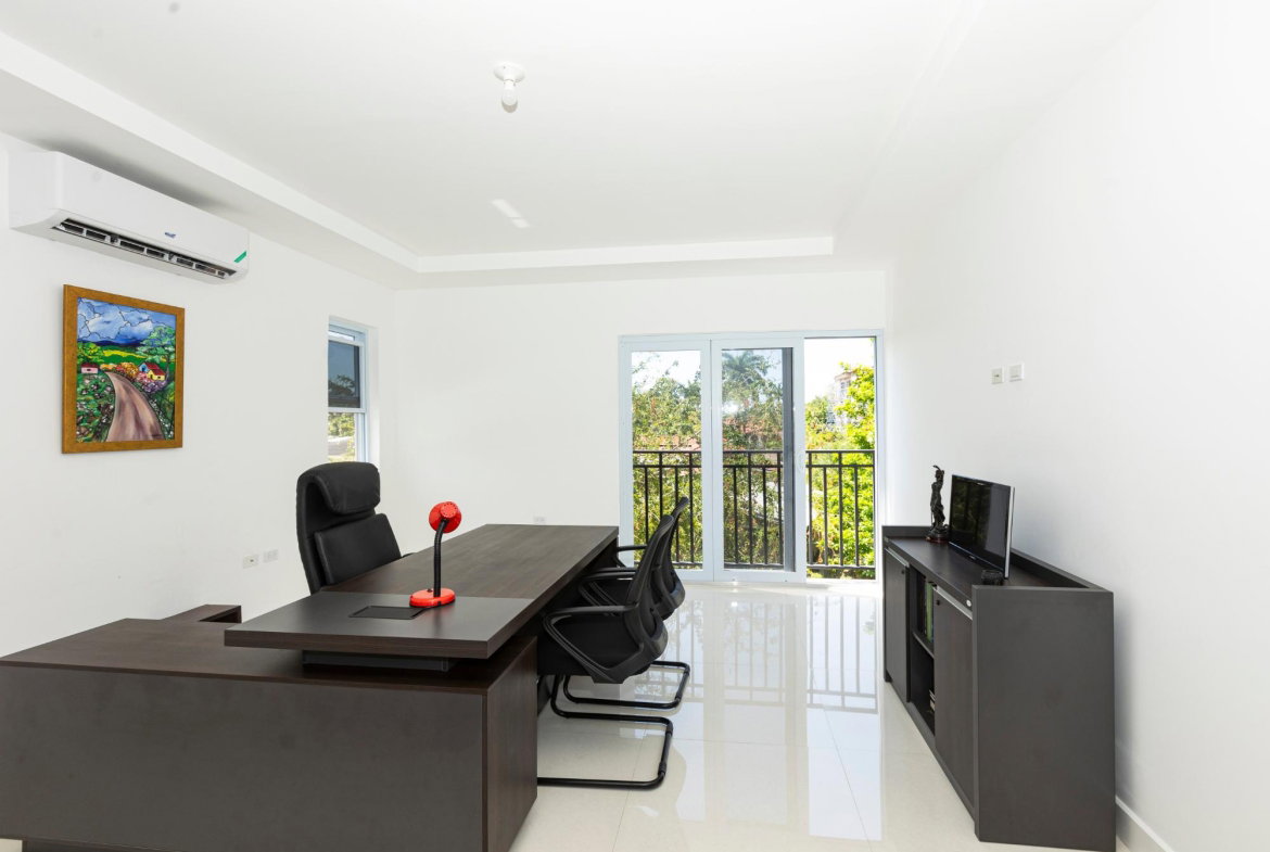 Thirteenth image of 304-22a East Kings House Road in Kingston 6, St. Andrew, Jamaica - property is For Sale
