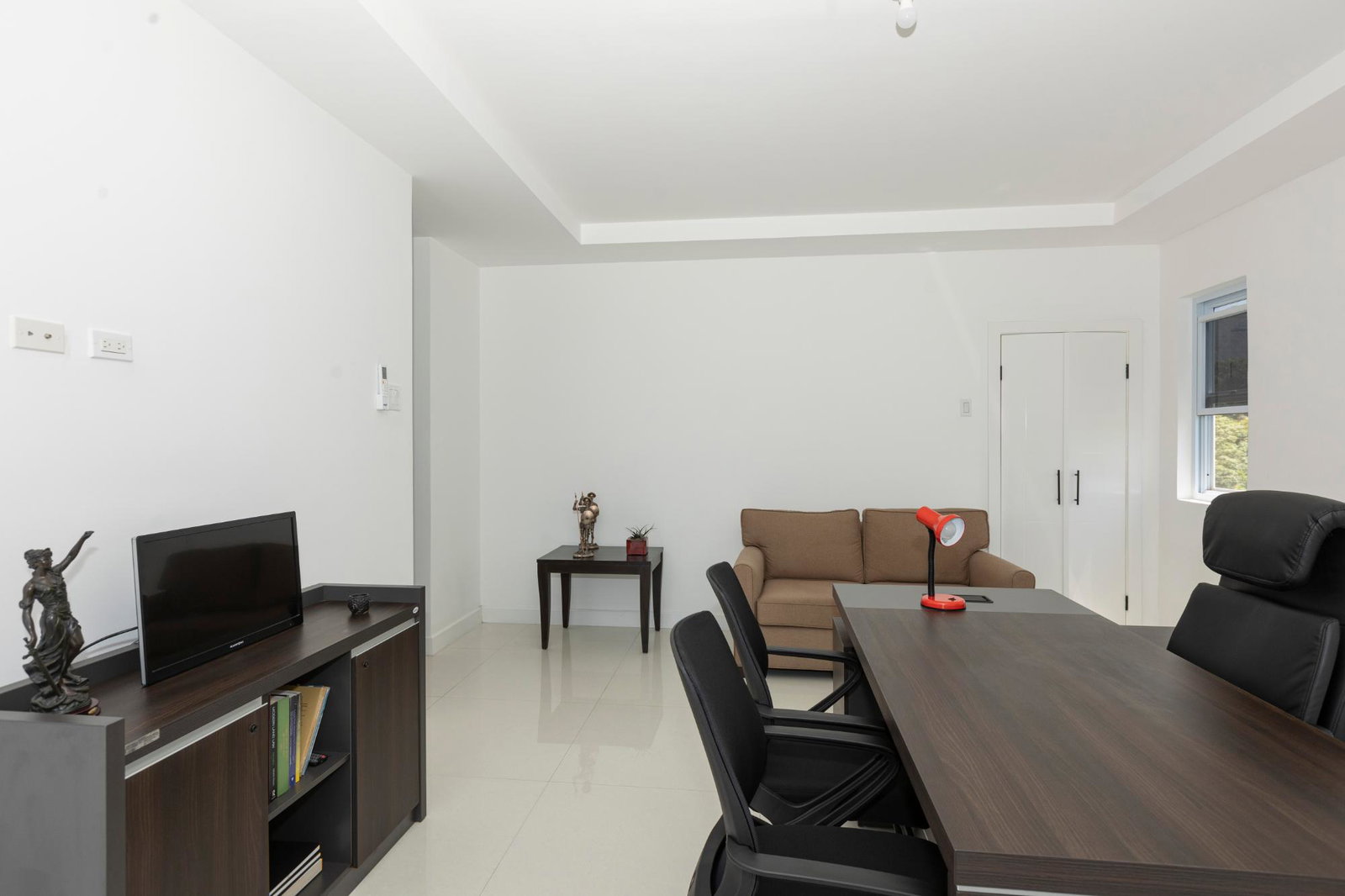 Fifteenth image of 304-22a East Kings House Road in Kingston 6, St. Andrew, Jamaica - property is For Sale