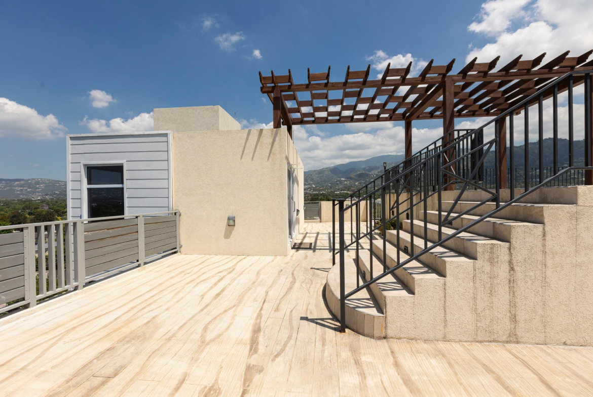 Eighteenth image of 304-22a East Kings House Road in Kingston 6, St. Andrew, Jamaica - property is For Sale