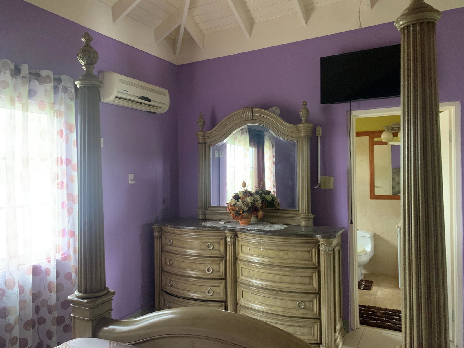 Spacious-2-Bedroom-Apartment-for-Sale-in-St.-Jago-Heights-Jamaica Fourth image of 9- St. Jago Heights Drive in St. Jago Heights, St. Catherine, Jamaica - property is For Sale