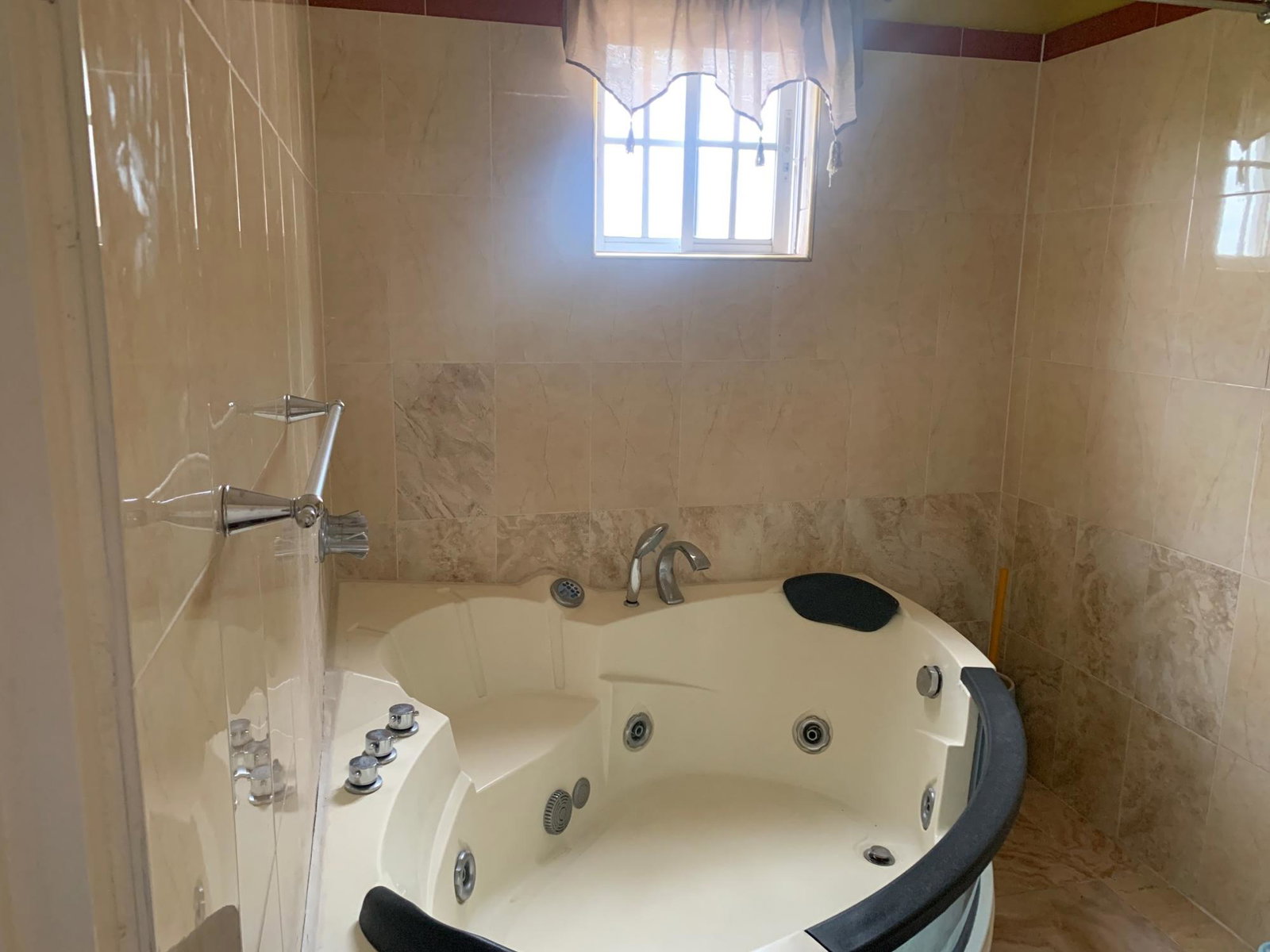 Spacious-2-Bedroom-Apartment-for-Sale-in-St.-Jago-Heights-Jamaica Fifth image of 9- St. Jago Heights Drive in St. Jago Heights, St. Catherine, Jamaica - property is For Sale