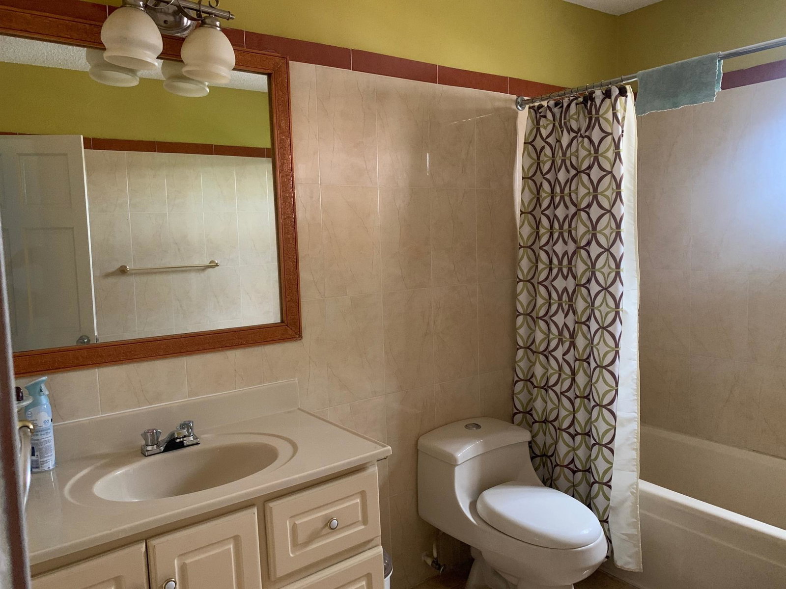 Spacious-2-Bedroom-Apartment-for-Sale-in-St.-Jago-Heights-Jamaica Sixth image of 9- St. Jago Heights Drive in St. Jago Heights, St. Catherine, Jamaica - property is For Sale