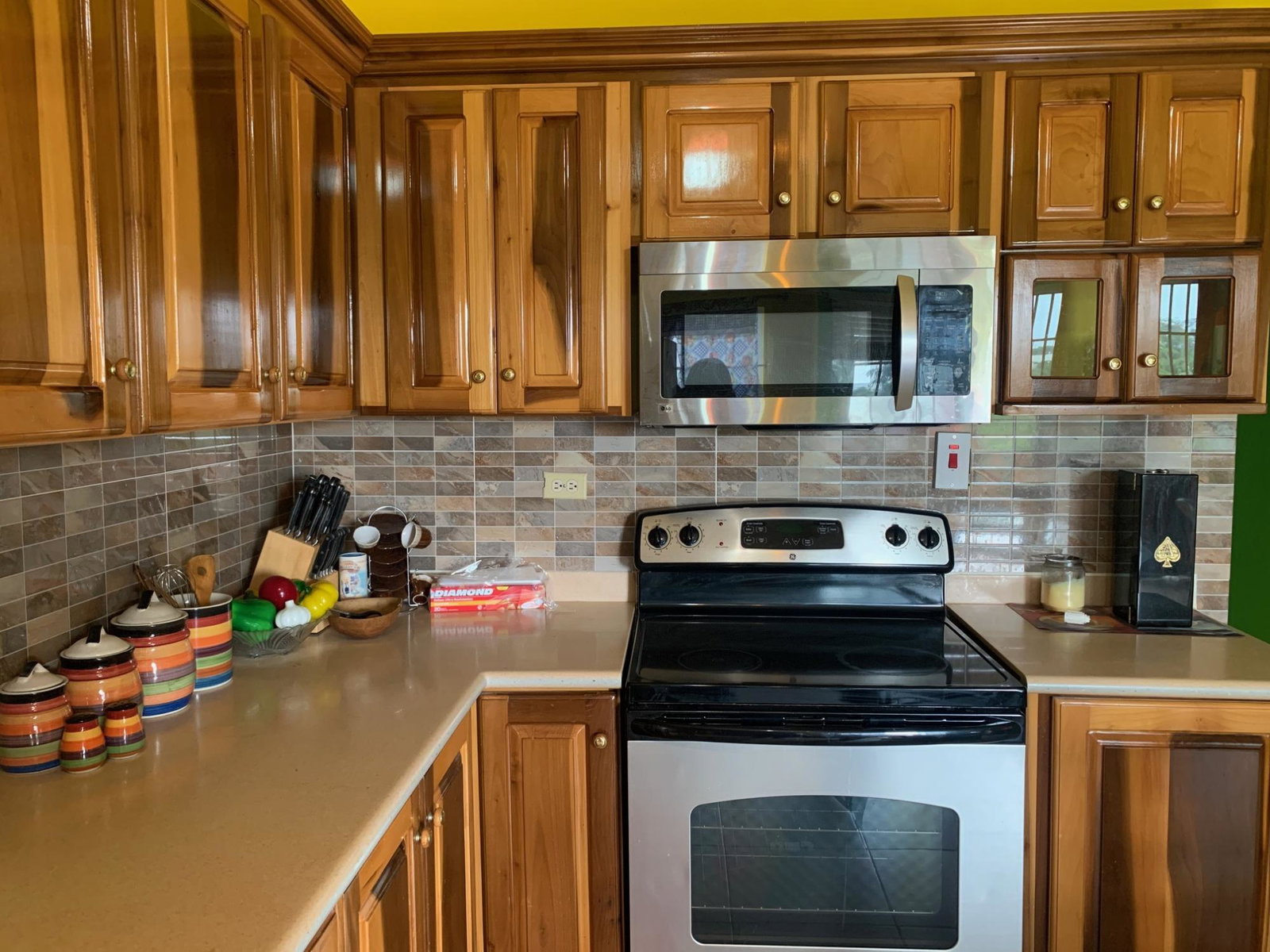 Spacious-2-Bedroom-Apartment-for-Sale-in-St.-Jago-Heights-Jamaica Seventh image of 9- St. Jago Heights Drive in St. Jago Heights, St. Catherine, Jamaica - property is For Sale