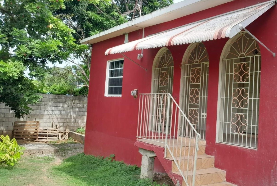 Second image of 1 Irvin Avenue, St. Jago so in Spanish Town, St. Catherine, Jamaica - property is For Rent