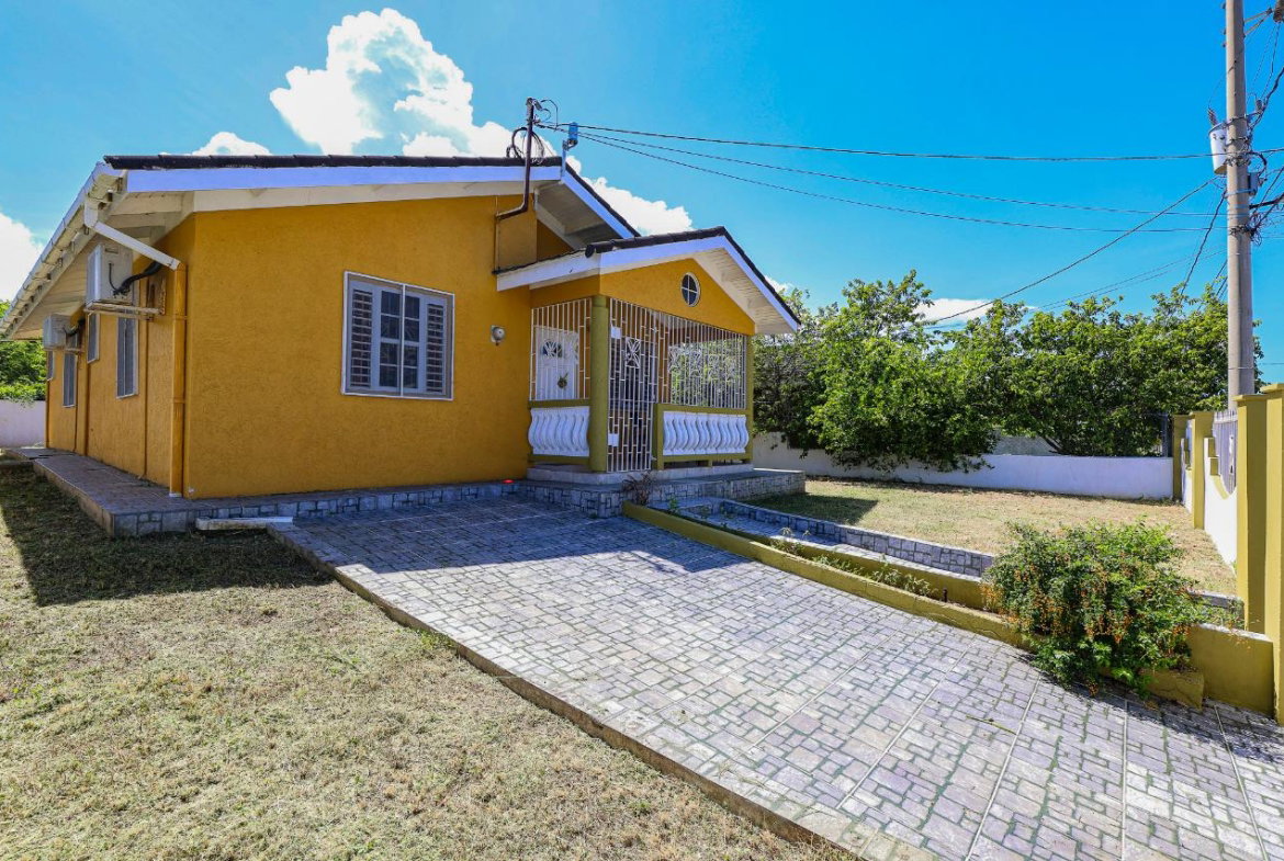 Ninth image of 341 Stonebrook Vista Phase 2 in Duncans, Trelawny, Jamaica - property is For Rent