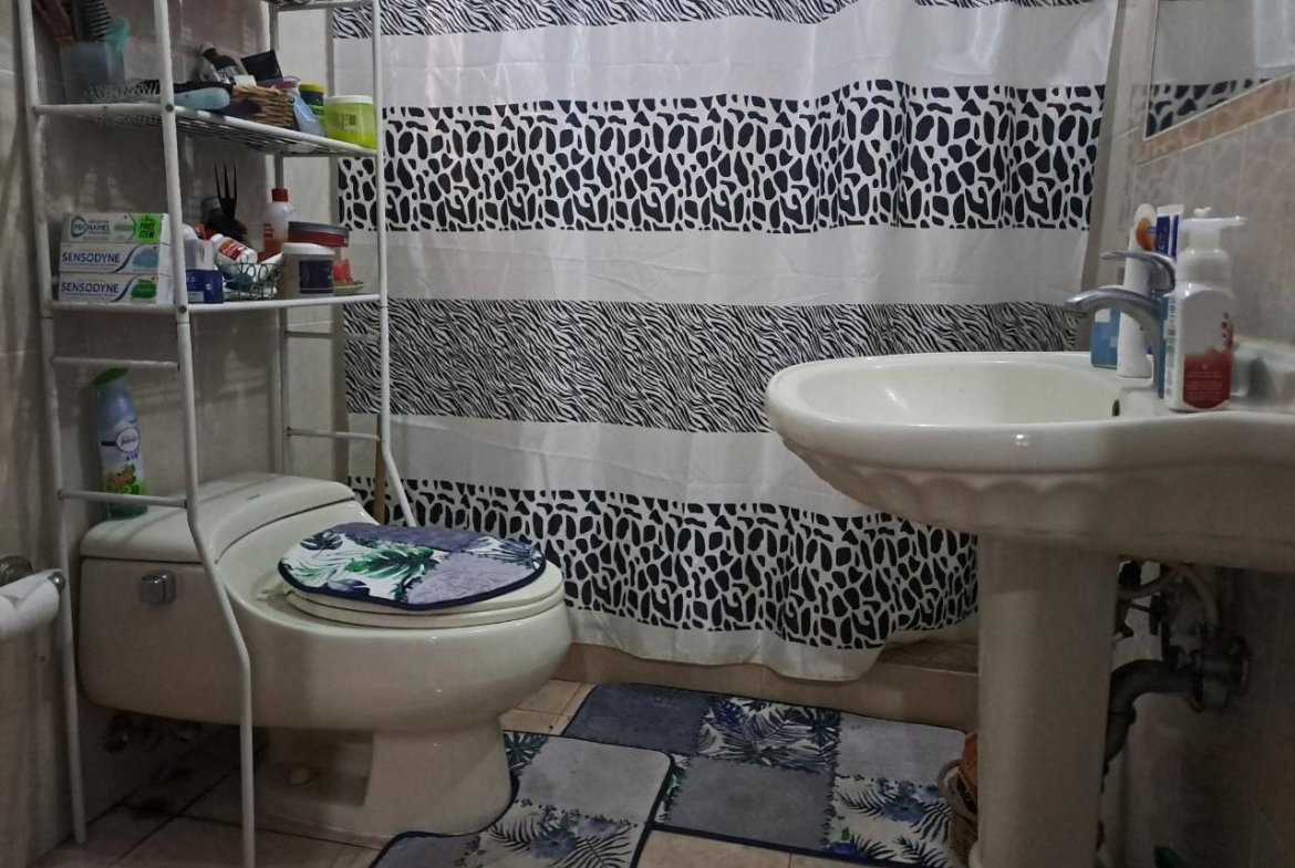 Fourth image of 755 se 21st Way in Greater Portmore, St. Catherine, Jamaica - property is For Sale