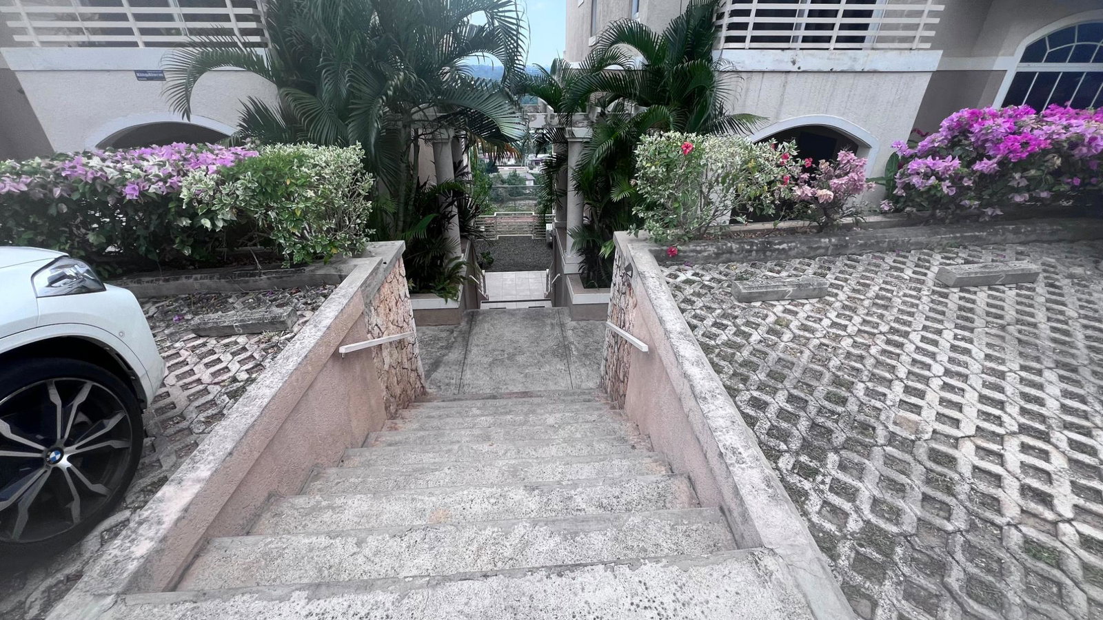 Second image of 2b- Stanley Terrace, Kingston in Kingston 19, St. Andrew, Jamaica - property is For Rent