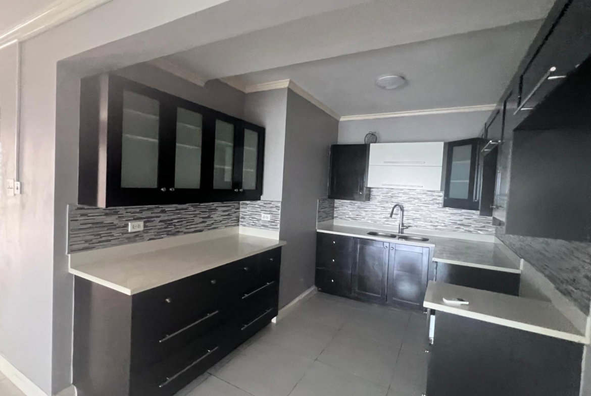 Fifteenth image of 2b- Stanley Terrace, Kingston in Kingston 19, St. Andrew, Jamaica - property is For Rent