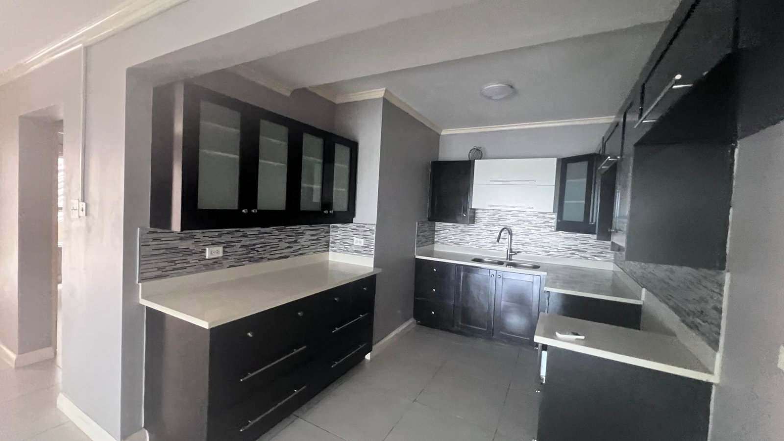 Fifteenth image of 2b- Stanley Terrace, Kingston in Kingston 19, St. Andrew, Jamaica - property is For Rent