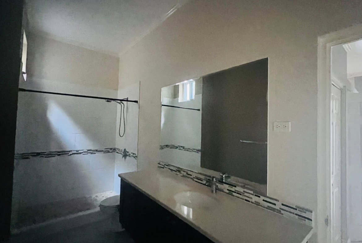 Eighteenth image of 2b- Stanley Terrace, Kingston in Kingston 19, St. Andrew, Jamaica - property is For Rent