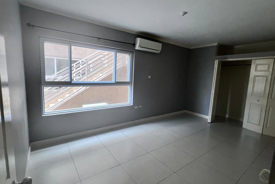 Ninth image of 2b- Stanley Terrace, Kingston in Kingston 19, St. Andrew, Jamaica - property is For Rent