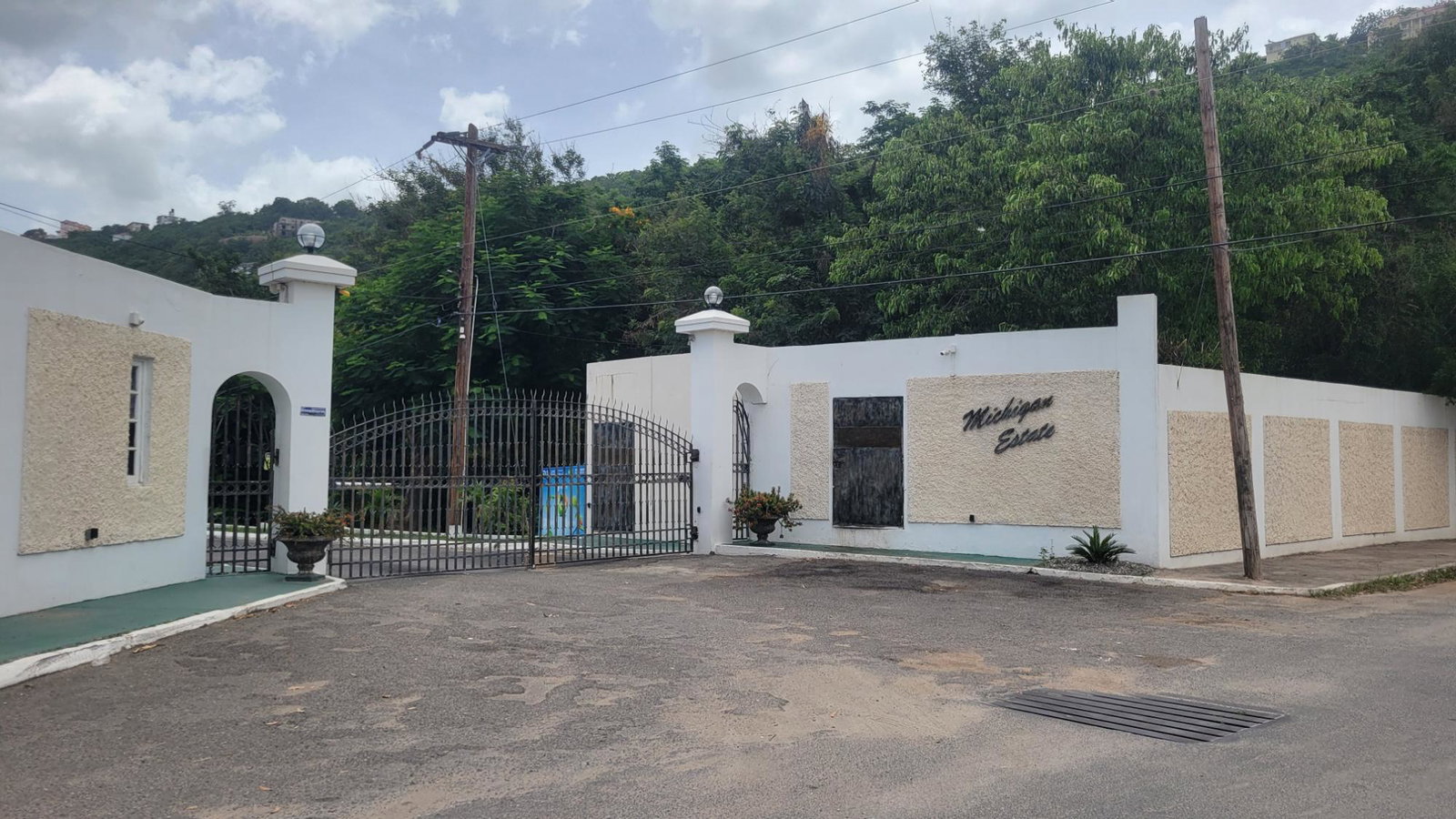 First image of 35-1 Michigan Avenue in Kingston 19, St. Andrew, Jamaica - property is For Rent