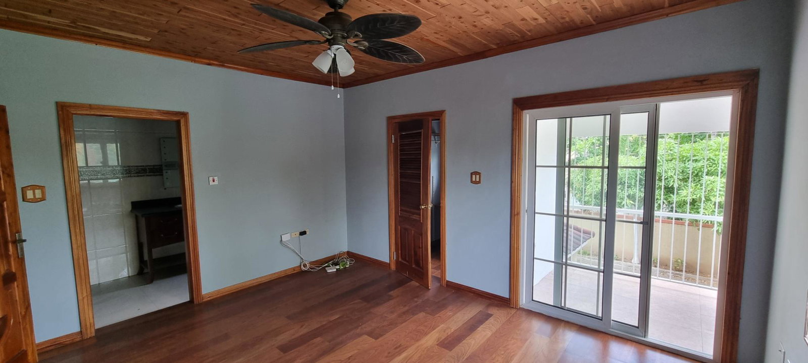 Spacious-2-Bedroom-Townhouse-for-Rent-in-St.-Andrew-Jamaica Thirteenth image of 1-9a Liguanea Avenue in Kingston 6, St. Andrew, Jamaica - property is For Rent