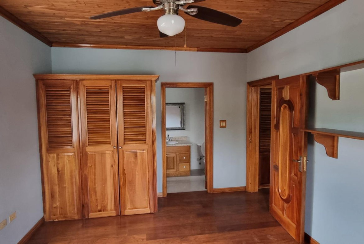 Twentieth image of 1-9a Liguanea Avenue in Kingston 6, St. Andrew, Jamaica - property is For Rent