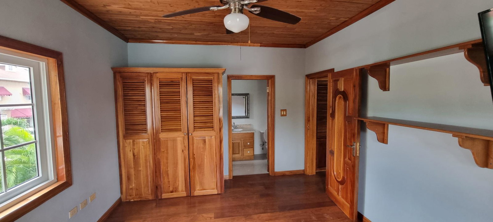 Spacious-2-Bedroom-Townhouse-for-Rent-in-St.-Andrew-Jamaica Twentieth image of 1-9a Liguanea Avenue in Kingston 6, St. Andrew, Jamaica - property is For Rent