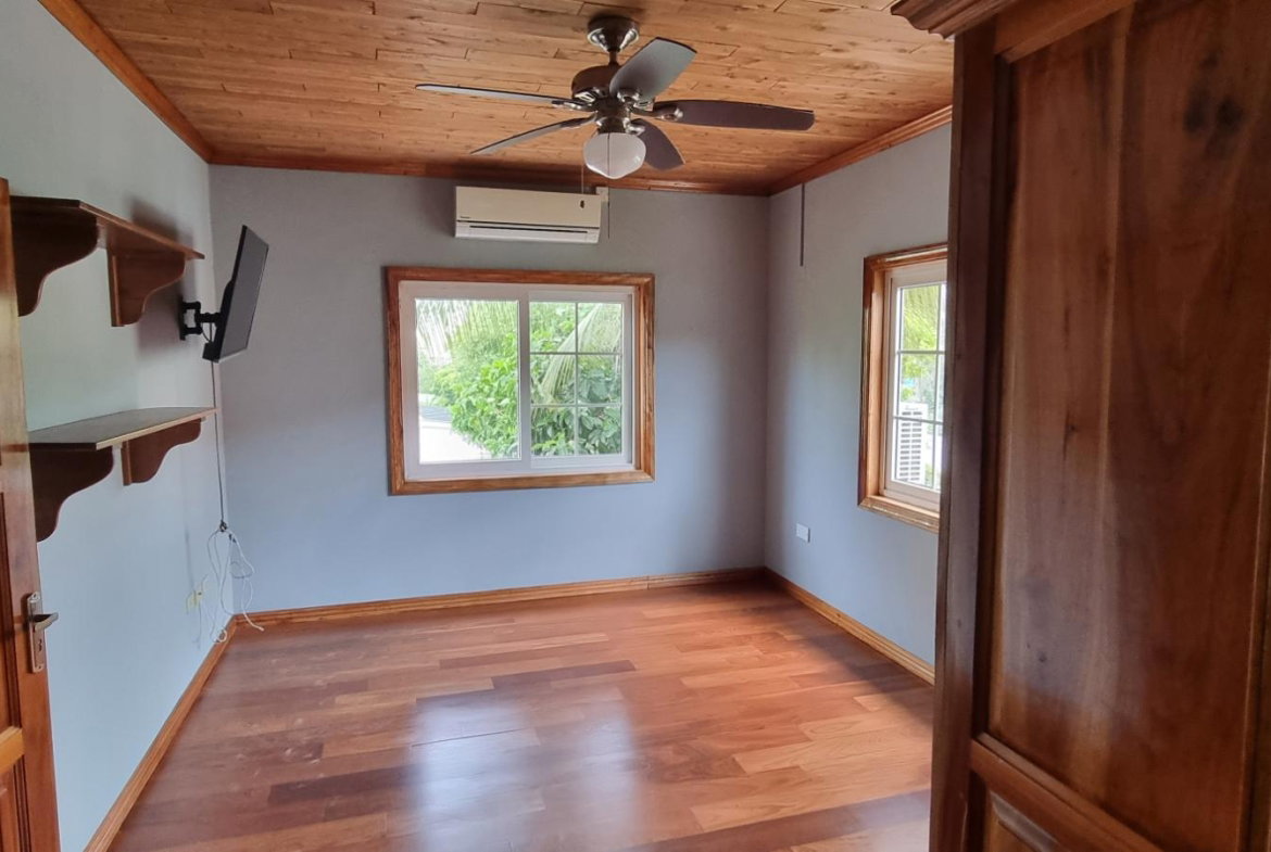 Twenty-First image of 1-9a Liguanea Avenue in Kingston 6, St. Andrew, Jamaica - property is For Rent
