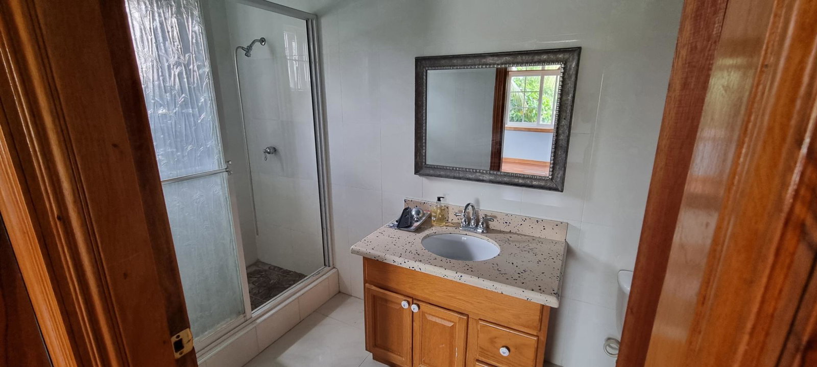 Spacious-2-Bedroom-Townhouse-for-Rent-in-St.-Andrew-Jamaica Twenty-Fourth image of 1-9a Liguanea Avenue in Kingston 6, St. Andrew, Jamaica - property is For Rent