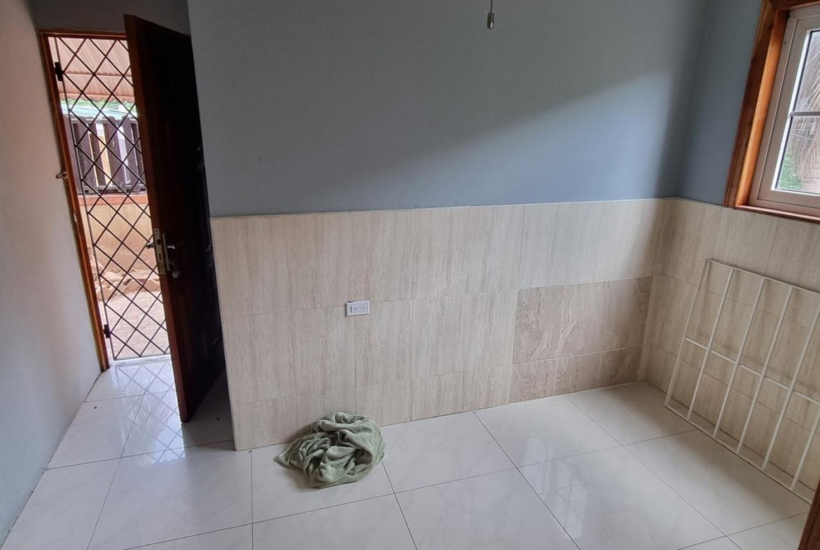 Eighth image of 1-9a Liguanea Avenue in Kingston 6, St. Andrew, Jamaica - property is For Rent