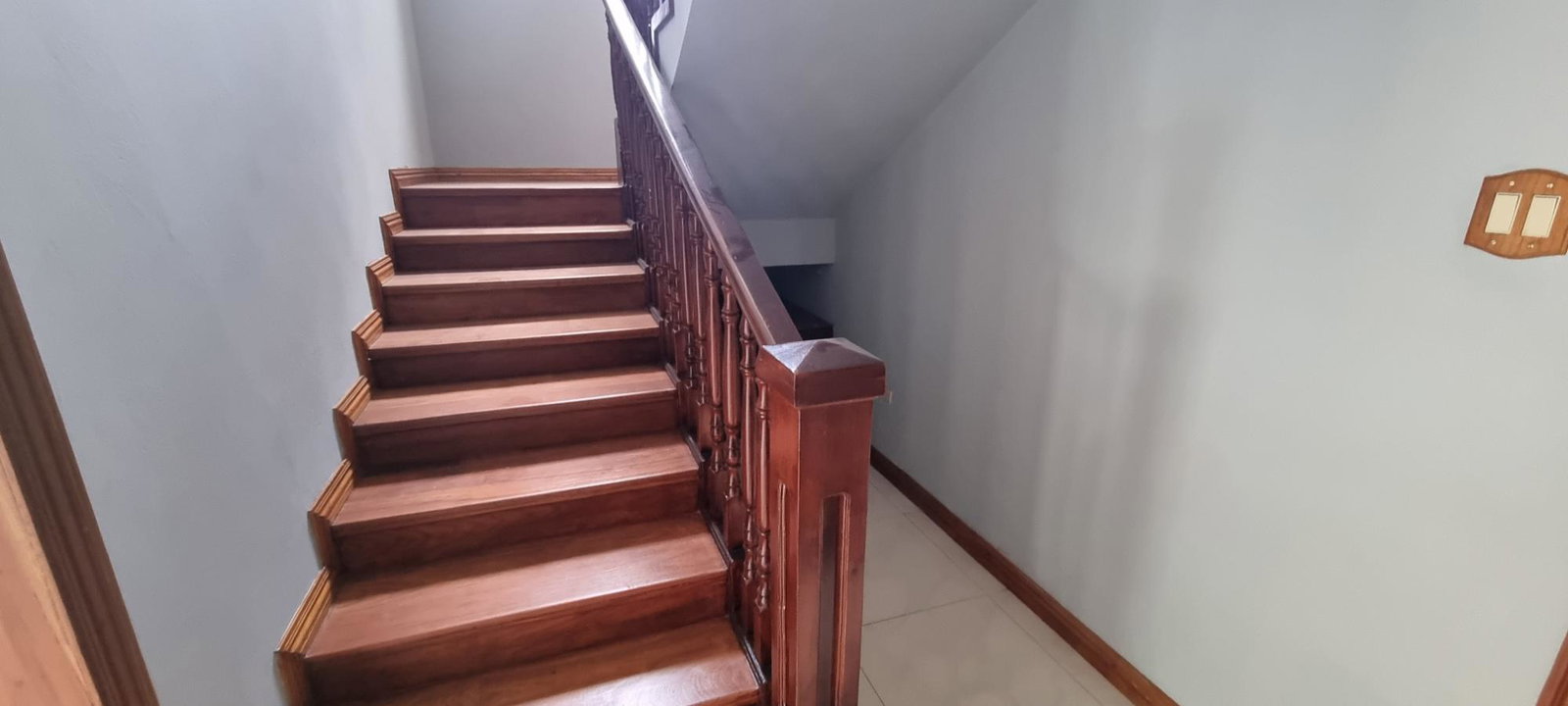 Spacious-2-Bedroom-Townhouse-for-Rent-in-St.-Andrew-Jamaica Ninth image of 1-9a Liguanea Avenue in Kingston 6, St. Andrew, Jamaica - property is For Rent