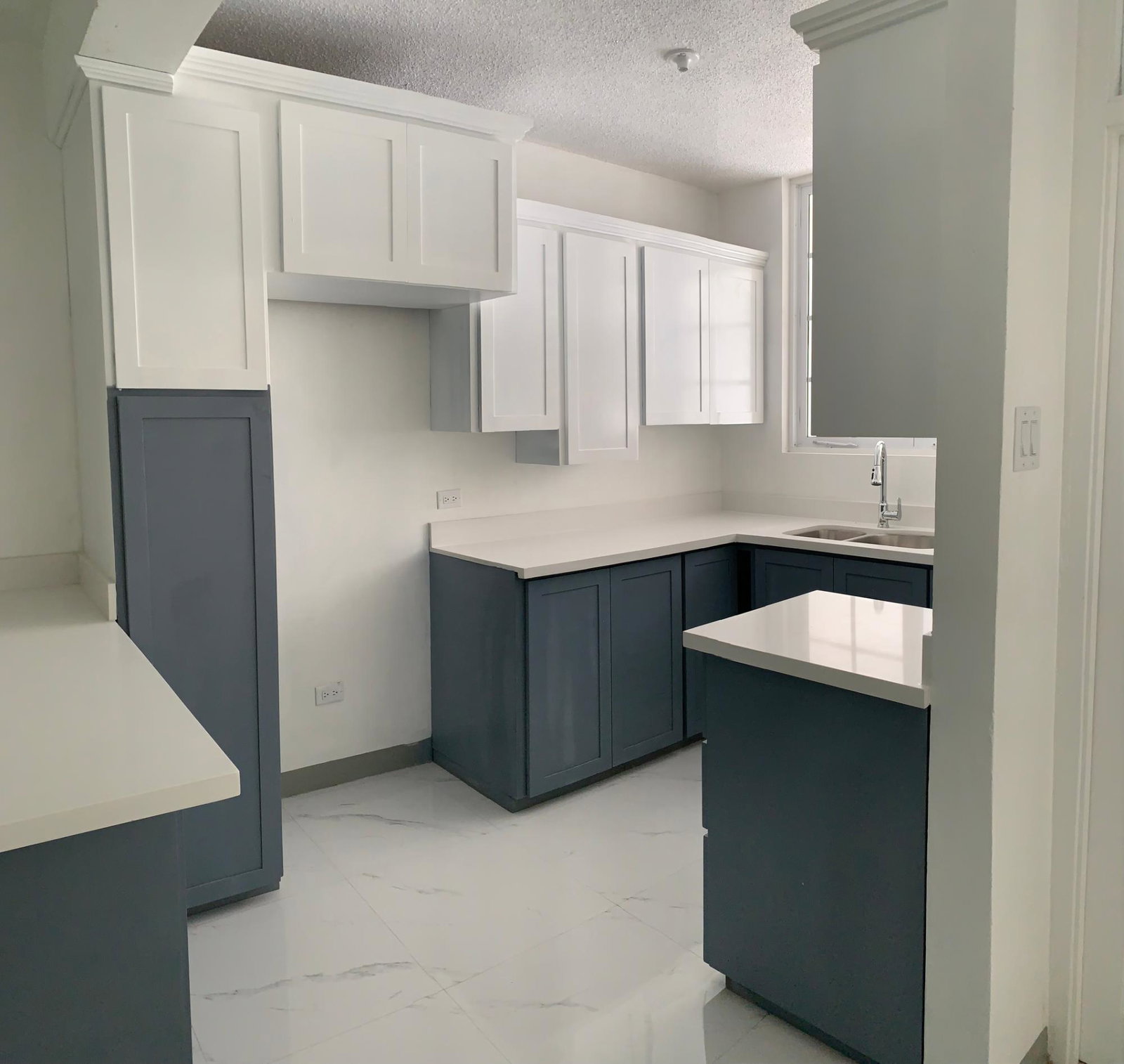 Seventeenth image of 11-52-54 Hope Road in Kingston 6, St. Andrew, Jamaica - property is For Rent