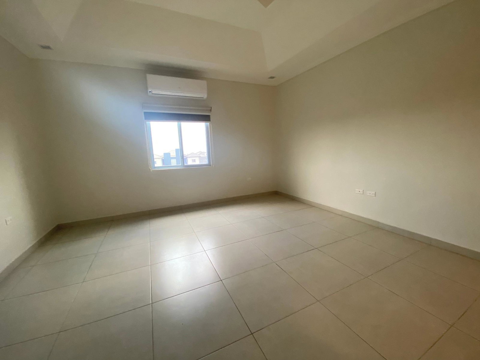 Eighteenth image of 23d-16 Garden Close in Kingston 8, St. Andrew, Jamaica - property is For Rent