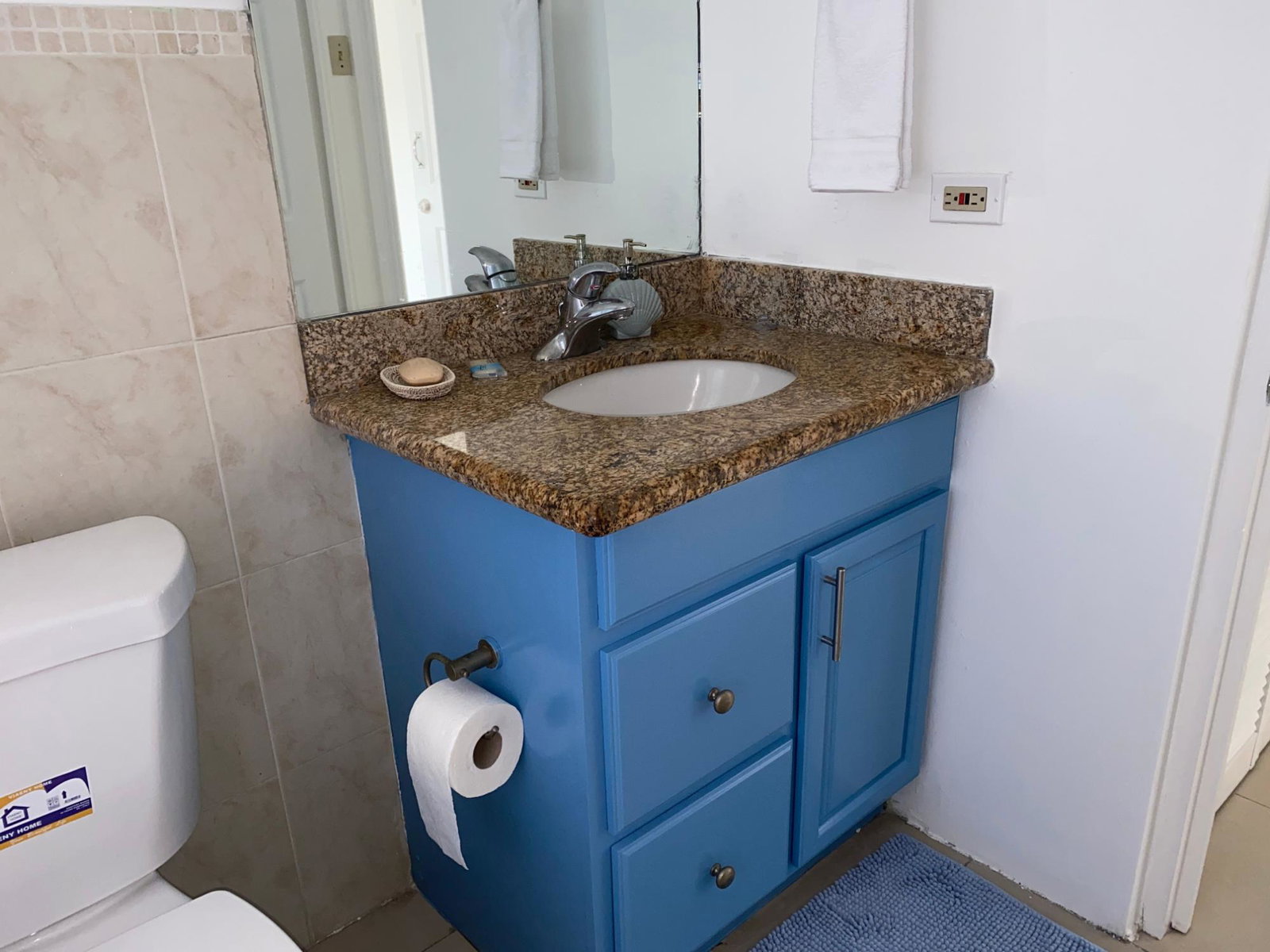 Twenty-First image of D104-3 St.michael’s Terrace, Kin in Kingston 6, St. Andrew, Jamaica - property is For Rent