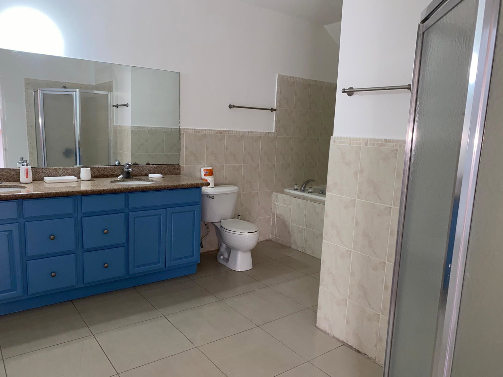 Thirtieth image of D104-3 St.michael’s Terrace, Kin in Kingston 6, St. Andrew, Jamaica - property is For Rent