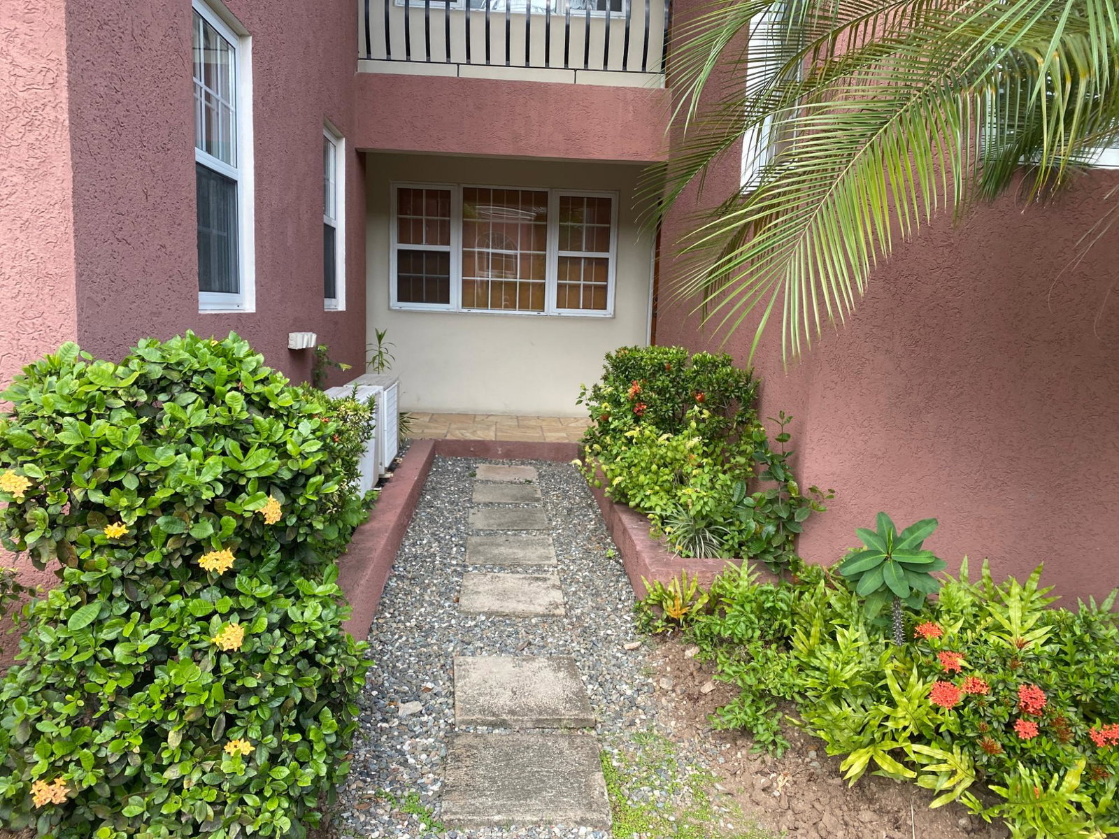 Seventh image of D104-3 St.michael’s Terrace, Kin in Kingston 6, St. Andrew, Jamaica - property is For Rent
