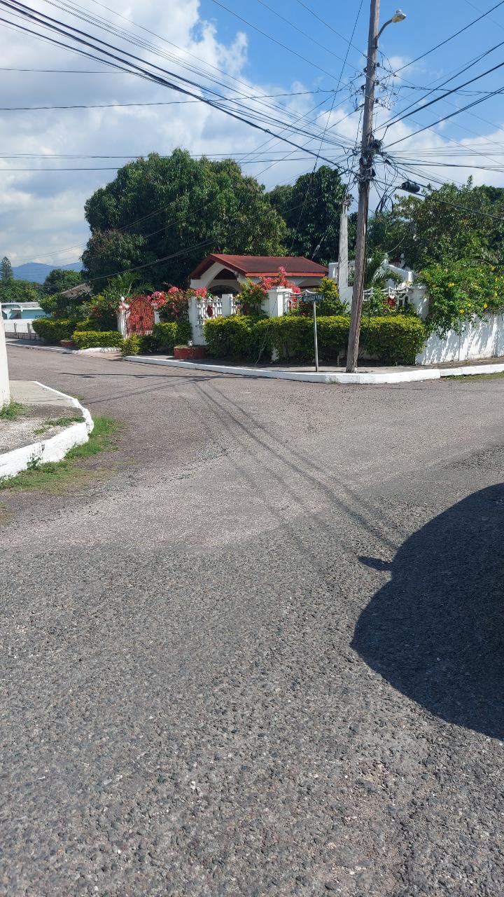 First image of Apt 3-17 Myer dr Kingston 8 in Kingston 8, St. Andrew, Jamaica - property is For Rent