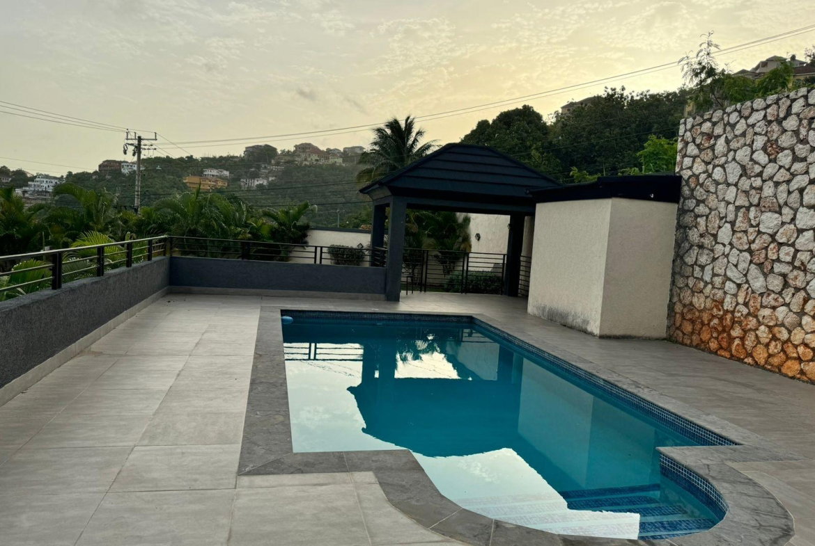 Sixteenth image of 7-36 West Bellevue Dr, Kgn 19 in Kingston 19, St. Andrew, Jamaica - property is For Rent