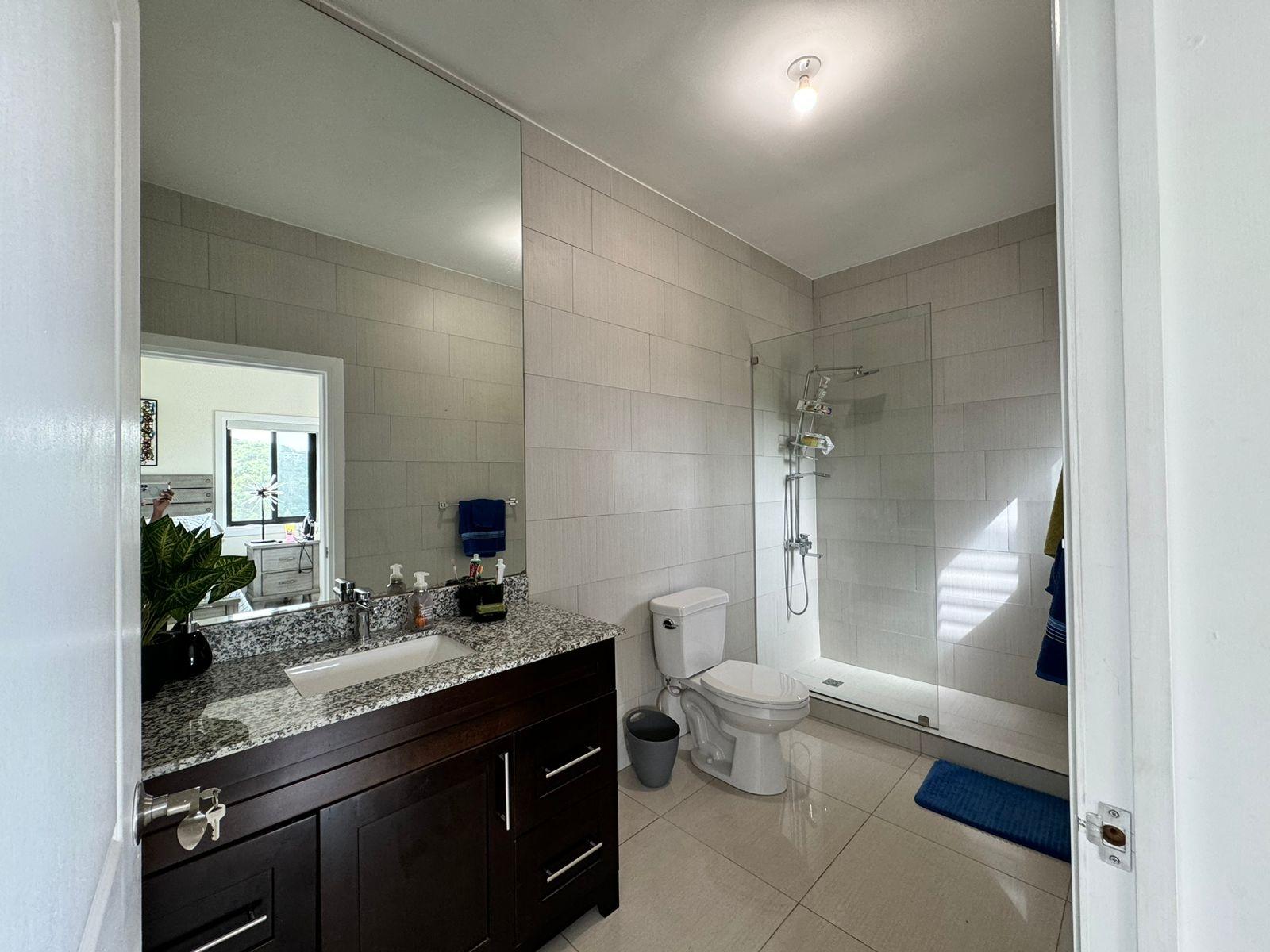 Fifth image of 7-36 West Bellevue Dr, Kgn 19 in Kingston 19, St. Andrew, Jamaica - property is For Rent