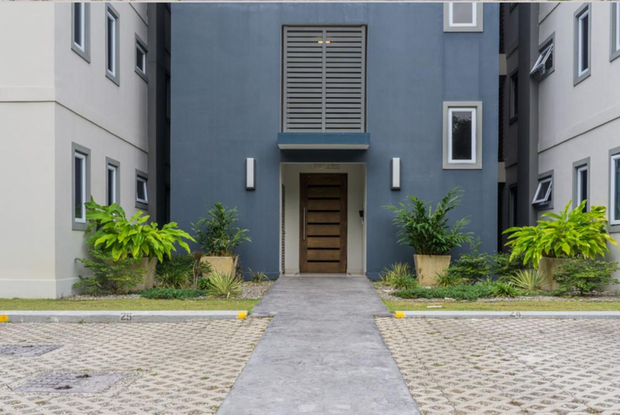 Second image of 42b-16 Garden Close in Kingston 8, St. Andrew, Jamaica - property is For Rent