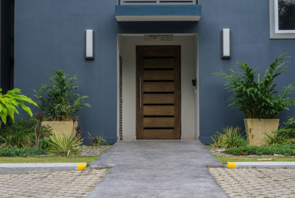 First image of 42b-16 Garden Close in Kingston 8, St. Andrew, Jamaica - property is For Rent