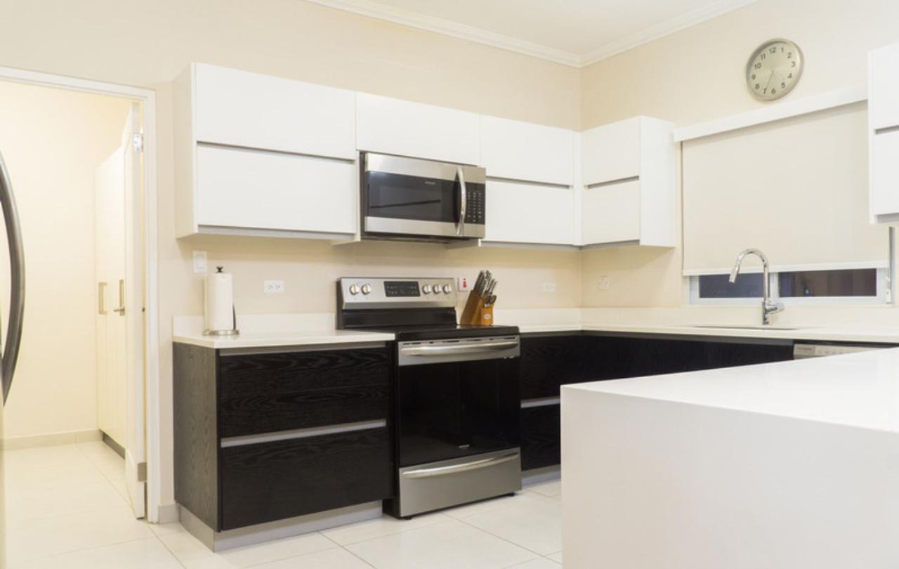 Seventh image of 42b-16 Garden Close in Kingston 8, St. Andrew, Jamaica - property is For Rent