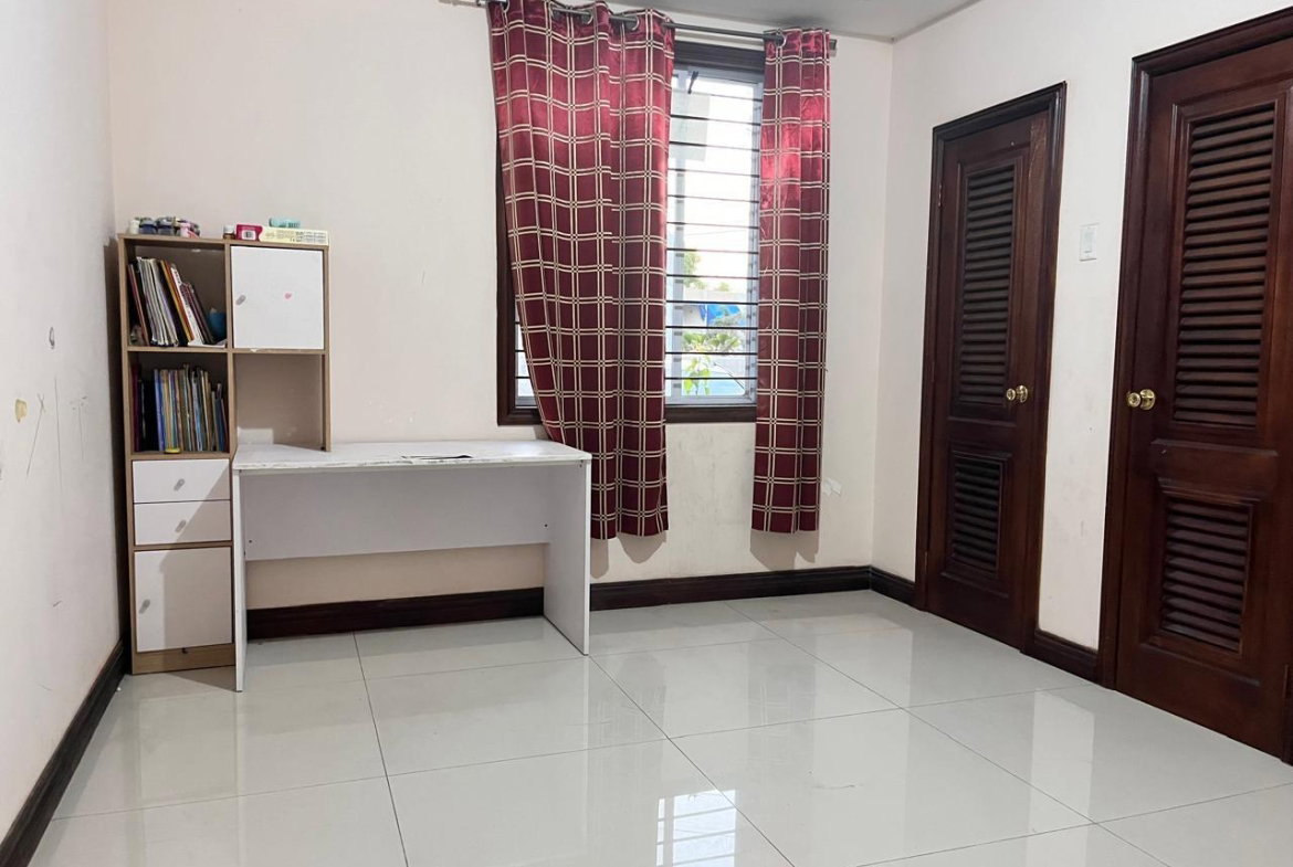 Seventh image of 1-4 Upper Musgrave Avenue in Kingston 6, St. Andrew, Jamaica - property is For Sale