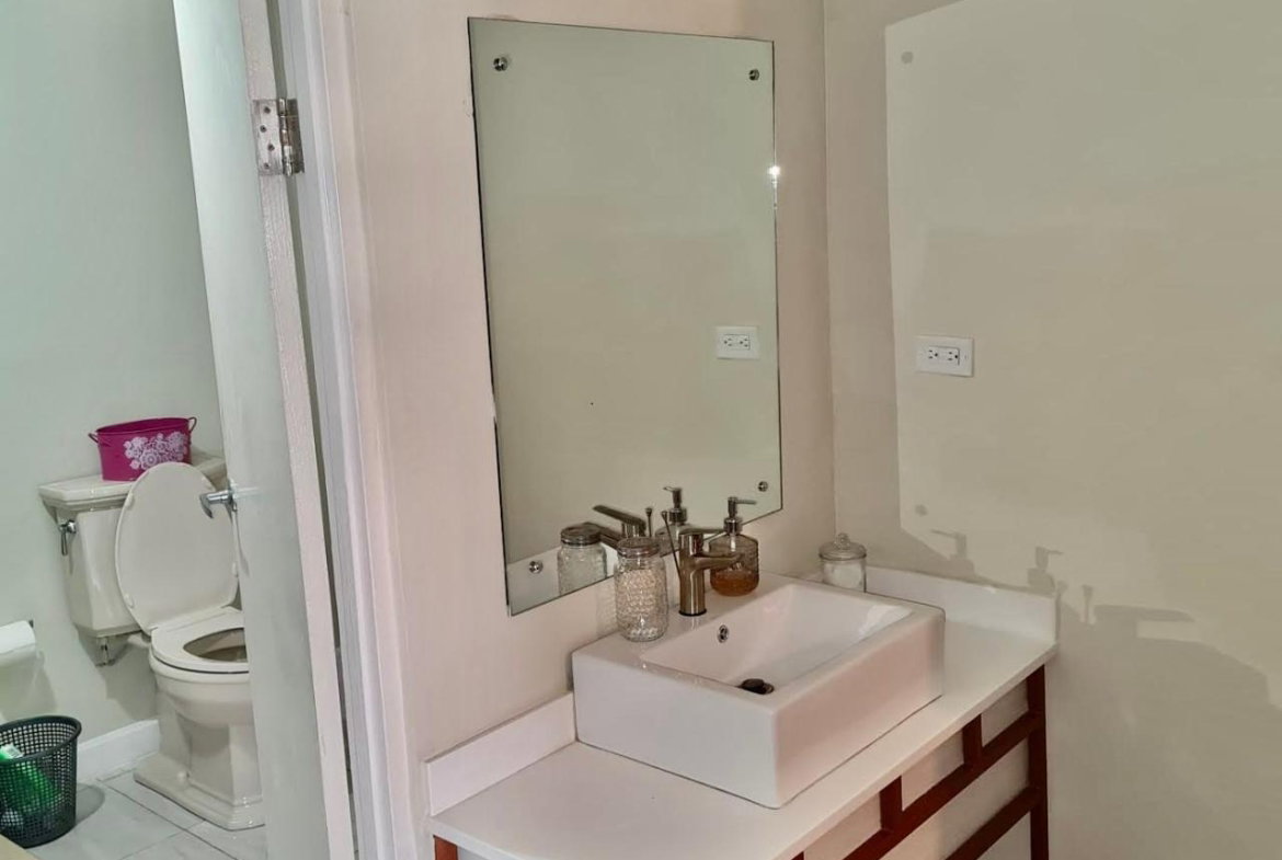 Seventeenth image of 11- Reading Manor in Reading, St. James, Jamaica - property is For Sale