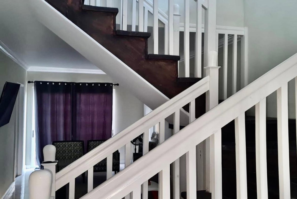 Ninth image of 11- Reading Manor in Reading, St. James, Jamaica - property is For Sale