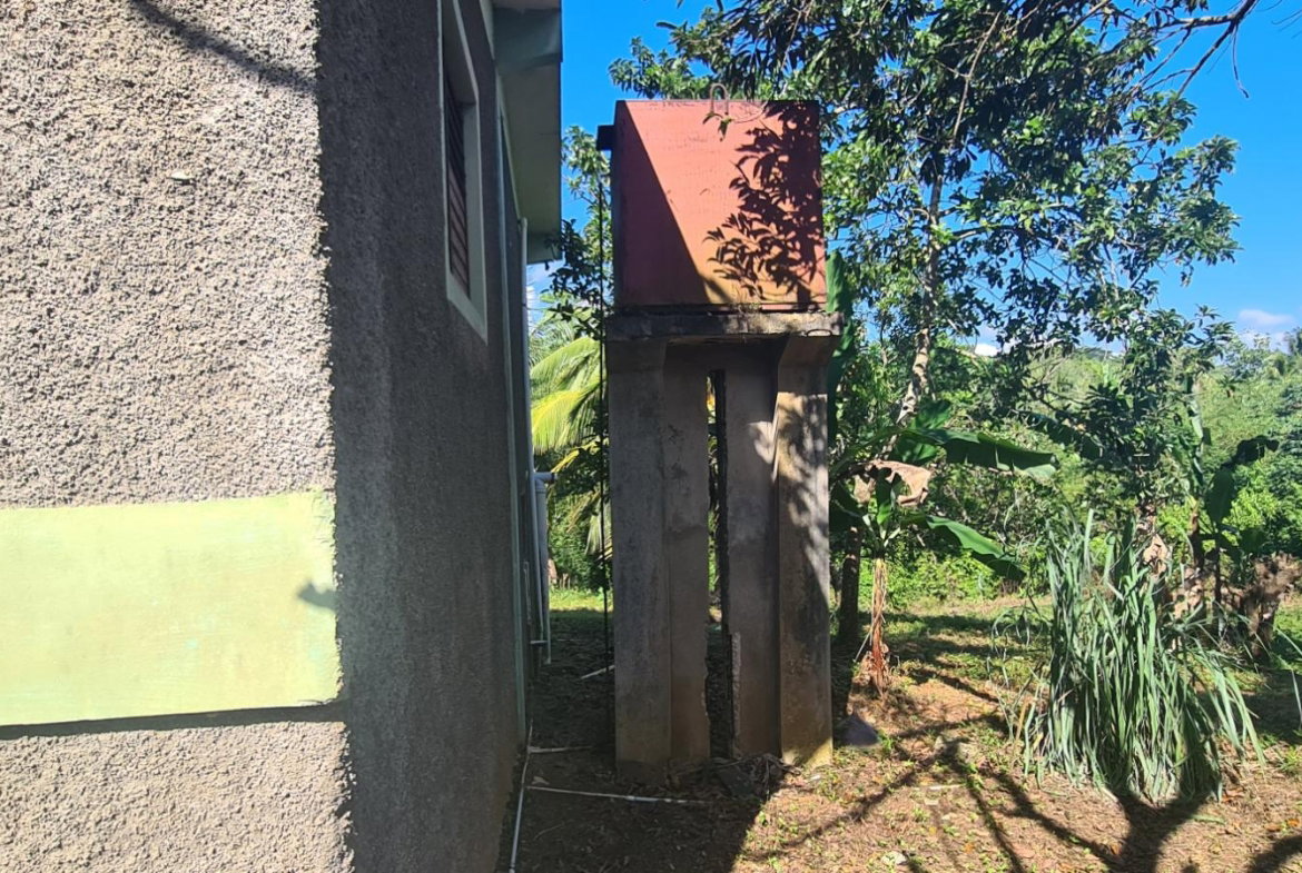 Fifth image of Cheesefield in Linstead, St. Catherine, Jamaica - property is For Sale