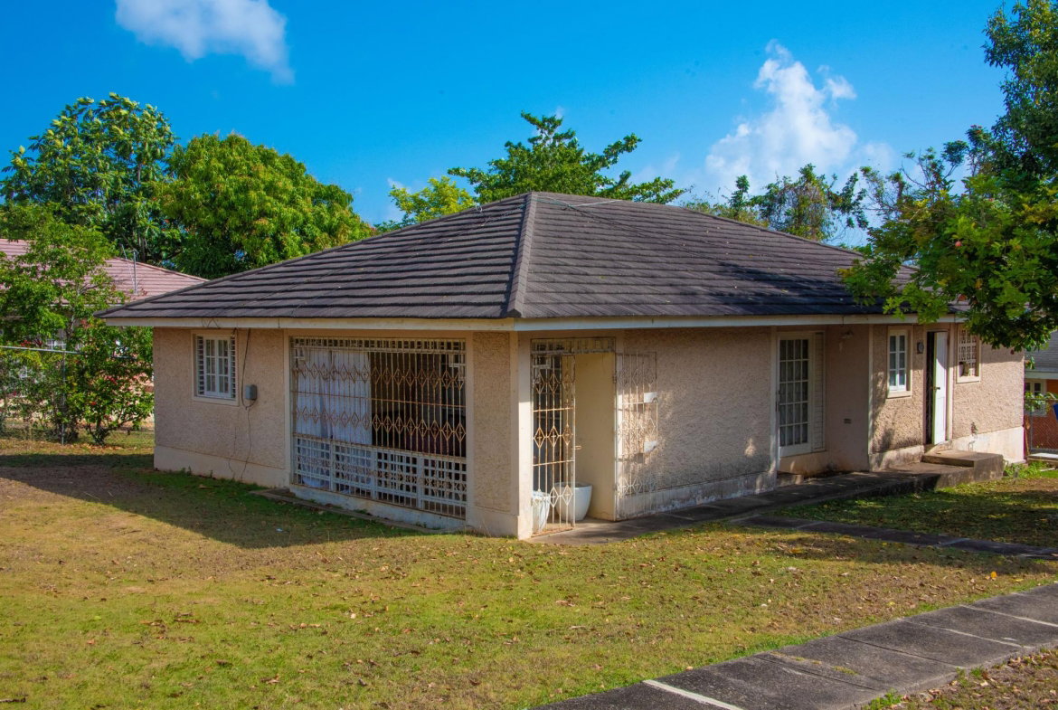 First image of 59 Oak Drive in Ocho Rios, St. Ann, Jamaica - property is For Sale