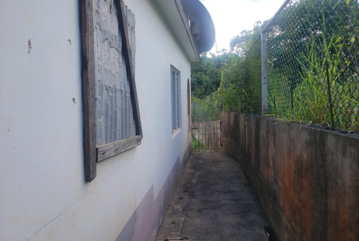 Seventh image of Ellen Street in Ellen Street, Manchester, Jamaica - property is For Sale