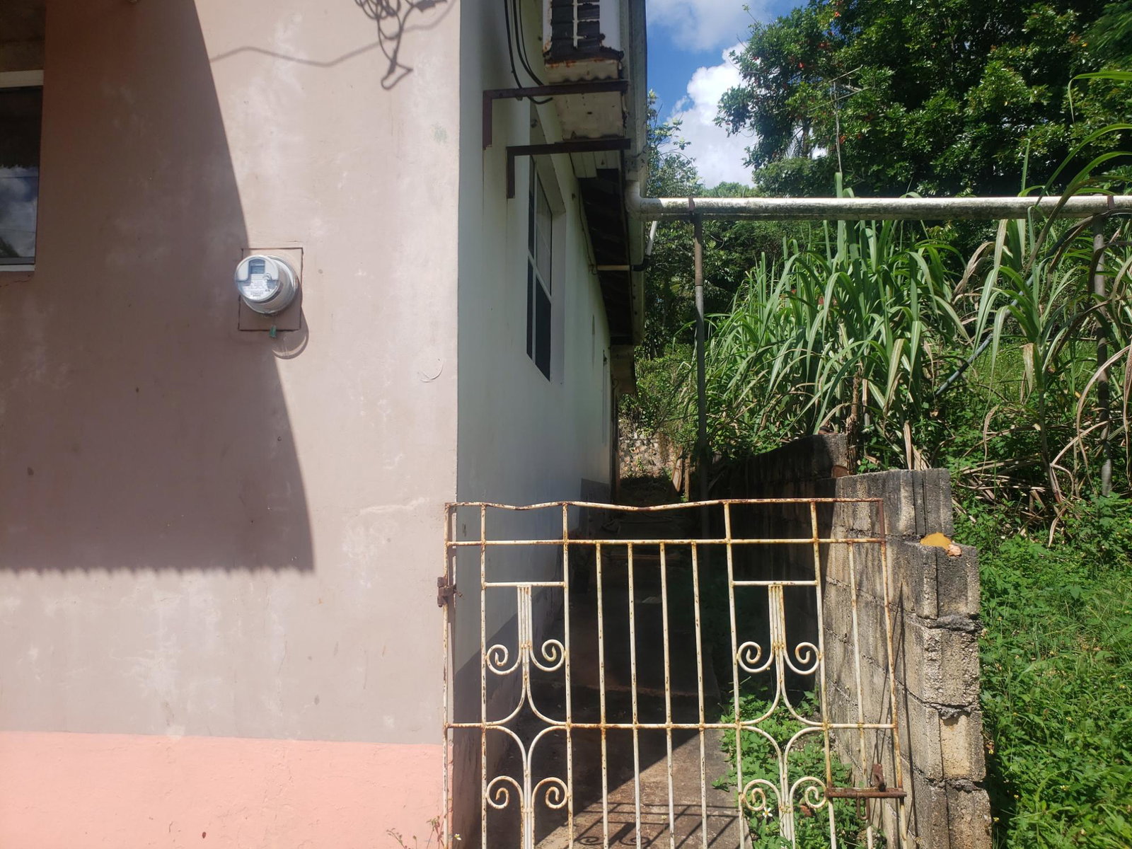 Spacious-3-Bedroom-Home-with-Fruit-Trees-in-Manchester-Jamaica Ninth image of Ellen Street in Ellen Street, Manchester, Jamaica - property is For Sale
