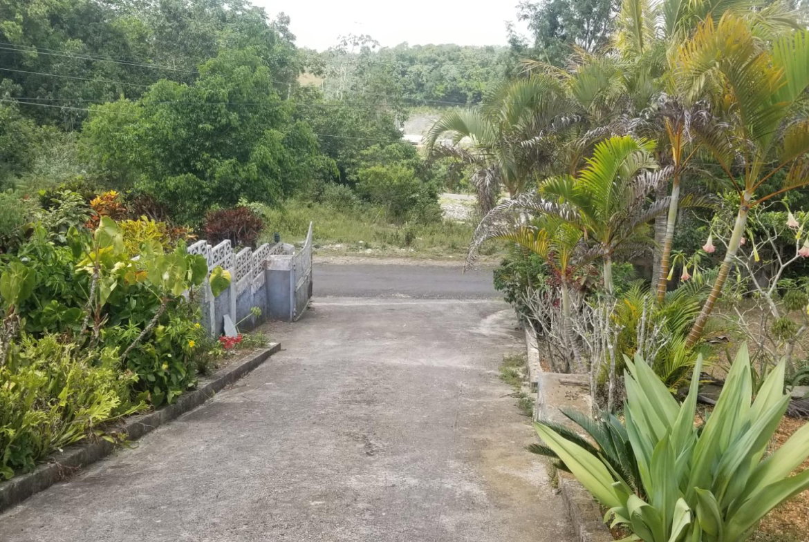 Twenty-First image of Chudleigh, Mandeville in Mandeville, Manchester, Jamaica - property is For Sale