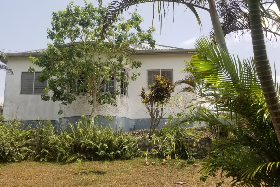 Twenty-Fifth image of Chudleigh, Mandeville in Mandeville, Manchester, Jamaica - property is For Sale