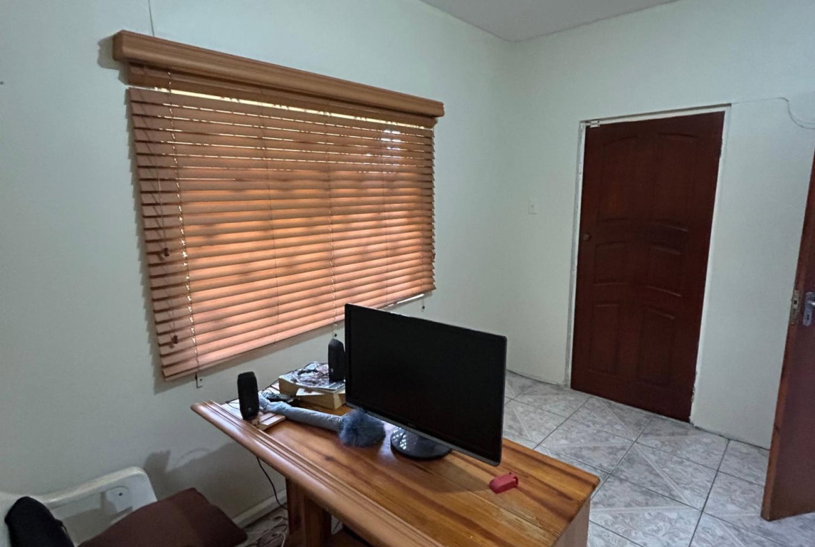 Seventeenth image of 3 Cowper Drive in Washington Gardens, St. Andrew, Jamaica - property is For Rent