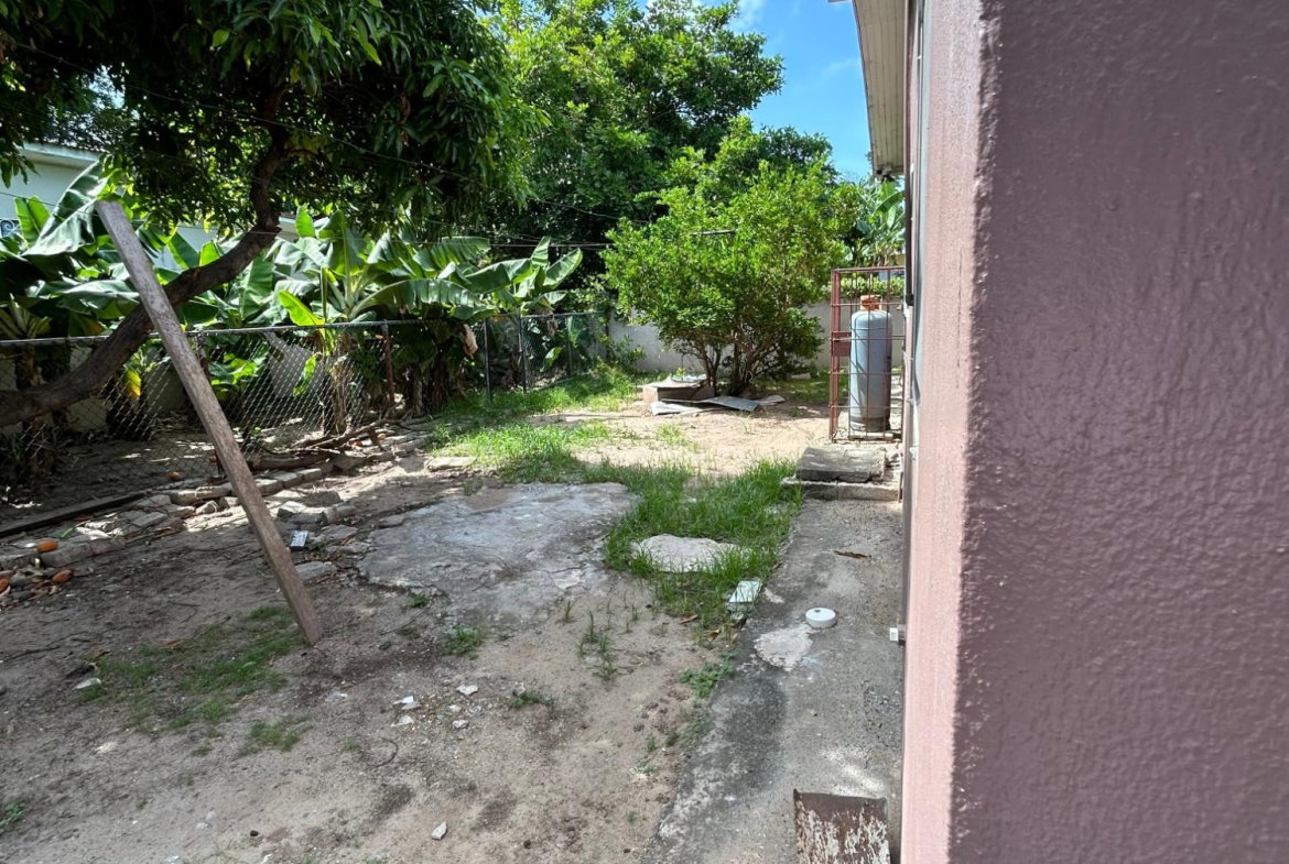 Nineteenth image of 3 Cowper Drive in Washington Gardens, St. Andrew, Jamaica - property is For Rent